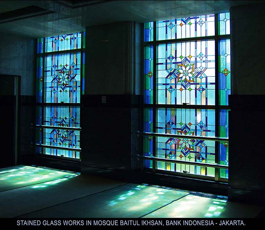 STAINED GLASS MOSQUE BAITUL IKHSAN1, BANK INDONESIA